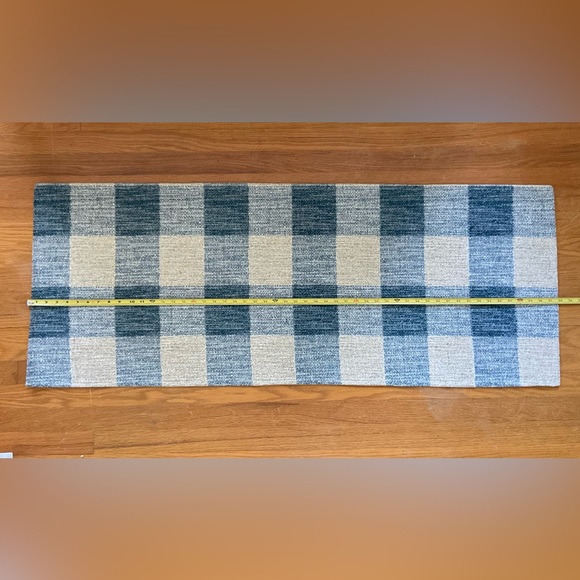 Lillian August Blue Gingham Throw Rug - Picture 3 of 11
